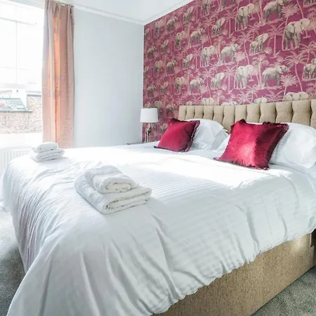 Tatil Evi Large House Near Barbican 6-8 Beds