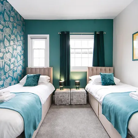 Vakantiehuis Large House Near Barbican 6-8 Beds York